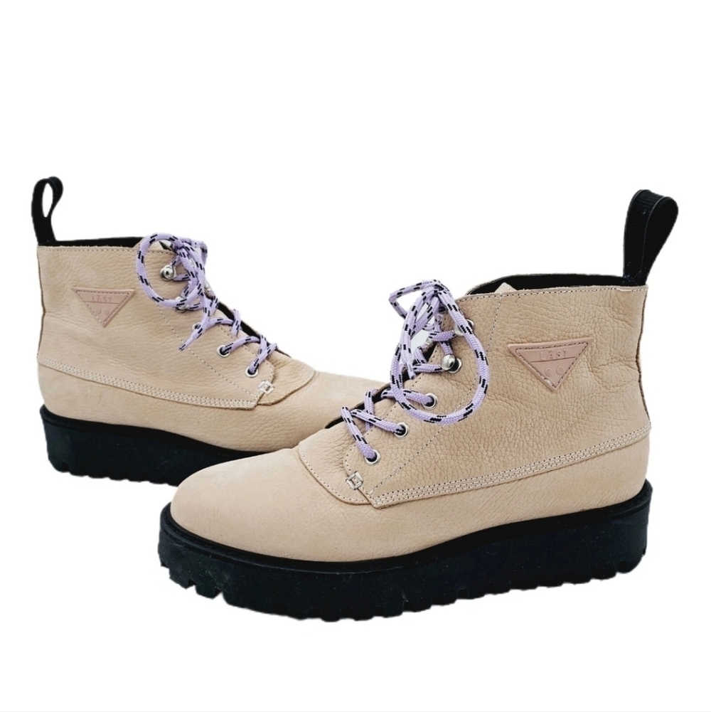 Last Rocky Cream Nubuck Leather Lug Sole Boots Purple Laces Women's Size 40 / 10